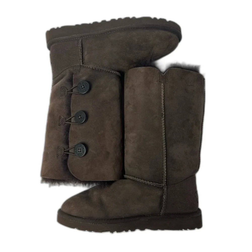 UGG Bailey Button Triplet ll Boot Brown Kids 3 New